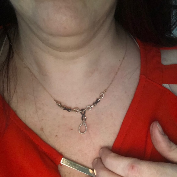 Gorgeous white & brown diamond rose gold necklace - Picture 9 of 10